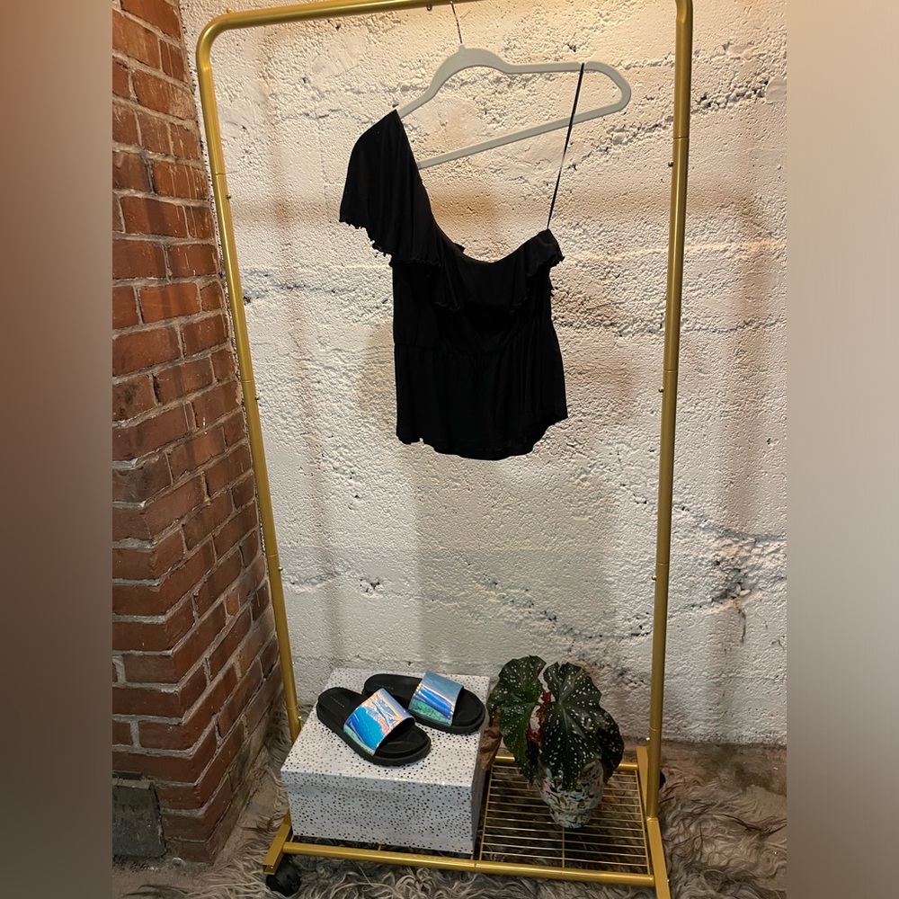 H&M one shoulder top size S